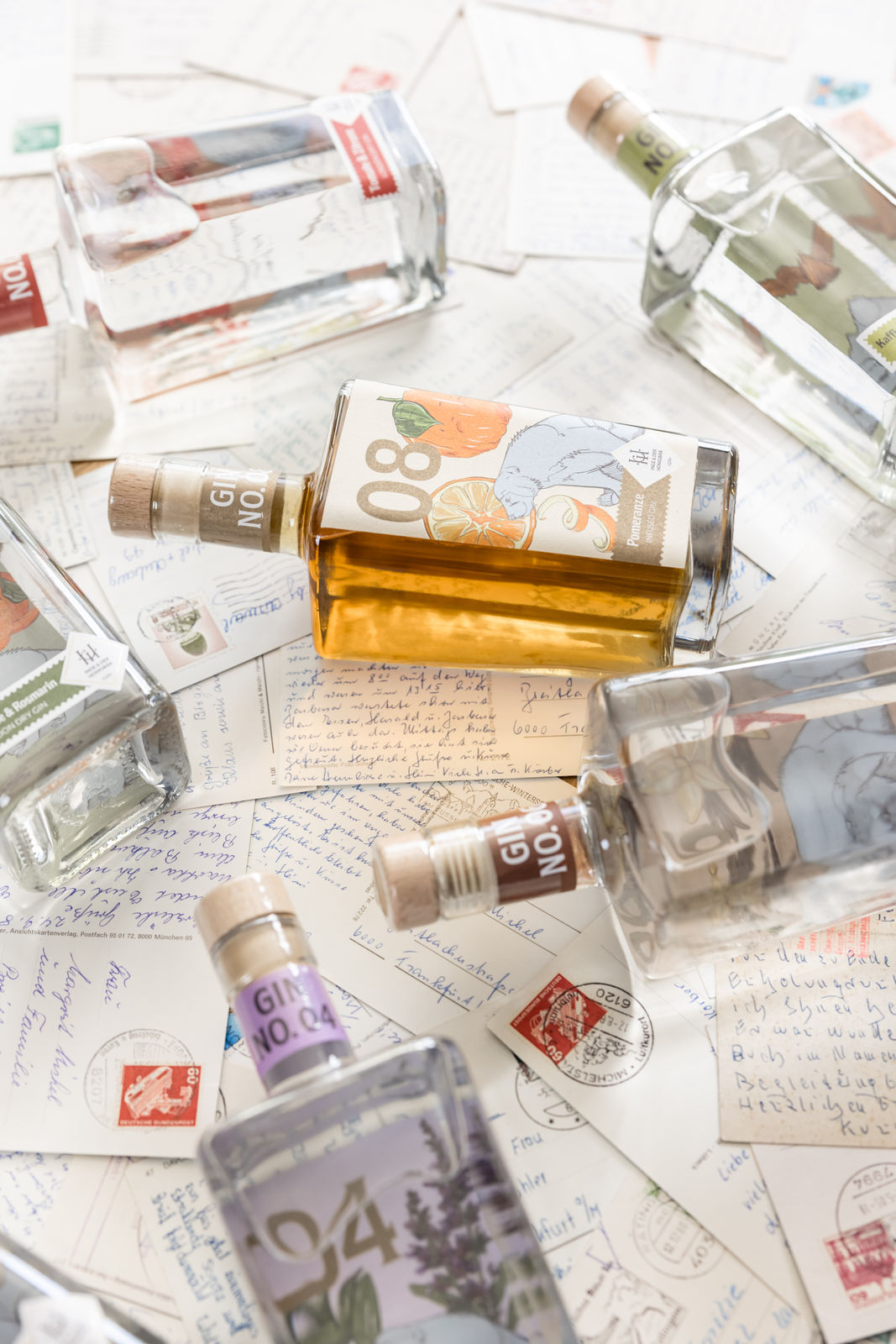 Inge und der Honigbär Premium handgemachte Gins auf Postkarten